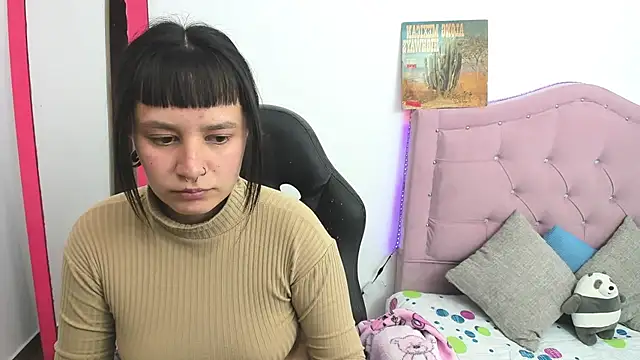 Snapshot of Katalina_novoa chatting on 02/11/25, 09:56 Katalina novoa online show from 02/11/25, 09:56