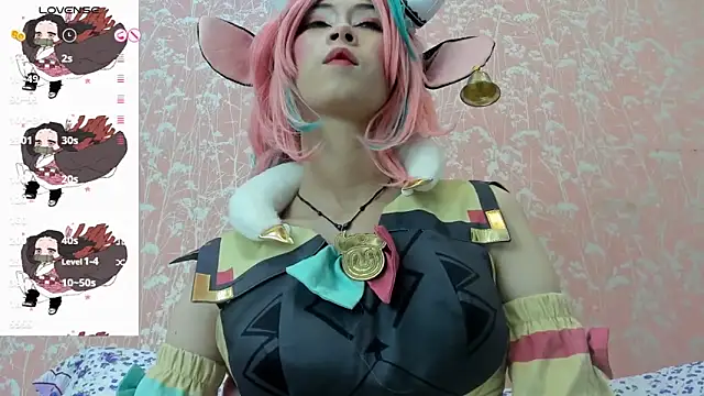 NEZUKO MITSURI online show from 10/08/25, 08:06