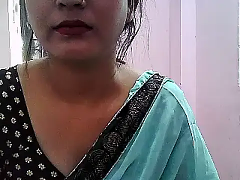 Snapshot of Model-Tanya chatting on 02/04/25, 07:51 Model-Tanya online show from 02/04/25, 07:51