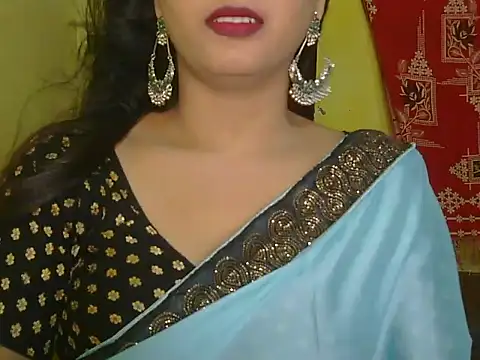 Snapshot of Model-Tanya chatting on 02/19/25, 08:01 Model-Tanya online show from 02/19/25, 08:01