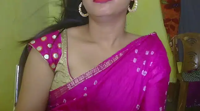 Snapshot of Model-Tanya chatting on 03/01/25, 08:34 Model-Tanya online show from 03/01/25, 08:34