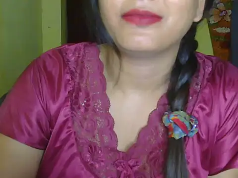 Snapshot of Model-Tanya chatting on 03/16/25, 06:01 Model-Tanya online show from 03/16/25, 06:01