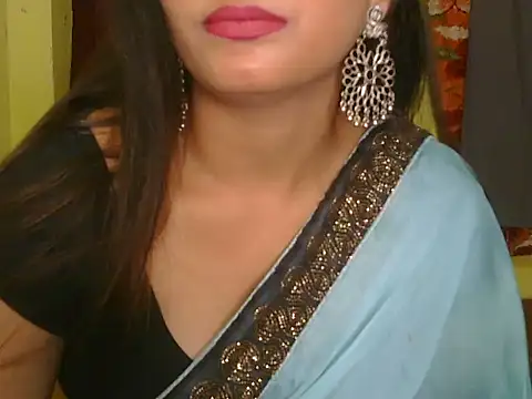 Snapshot of Model-Tanya chatting on 03/21/25, 10:50 Model-Tanya online show from 03/21/25, 10:50