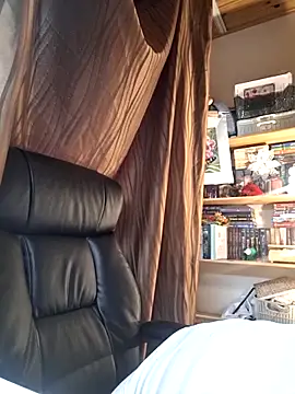 unicka65 online show from 10/21/25, 09:10