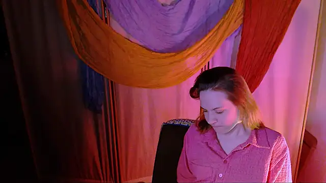 Snapshot of Malinax chatting on 11/10/25, 10:31 Malinax online show from 11/10/25, 10:31