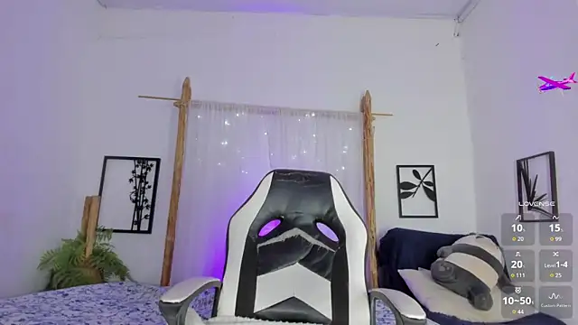  RedMoon online show from 10/22/25, 08:08