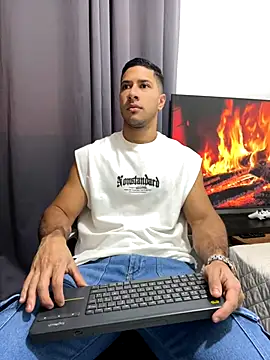 Snapshot of JJ_Shelby chatting on 10/27/25, 09:52 JJ Shelby online show from 10/27/25, 09:52