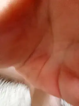 Snapshot of Mimy_khalifa chatting on 12/30/24, 04:19 Mimy khalifa online show from 12/30/24, 04:19