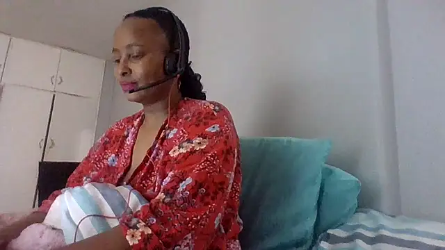 Snapshot of BabeAssXX chatting on 09/10/25, 01:22 BabeAssXX online show from 09/10/25, 01:22