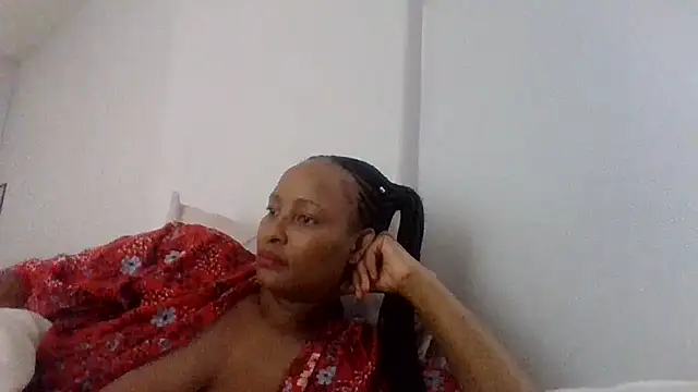 BabeAssXX online show from 11/11/25, 02:17