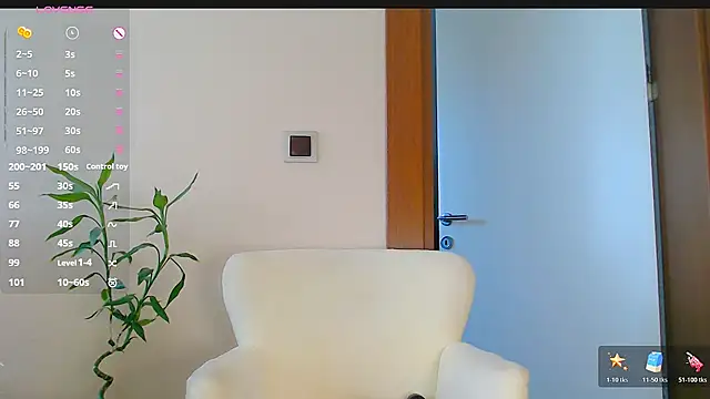   QUEEN    online show from 10/30/25, 01:34