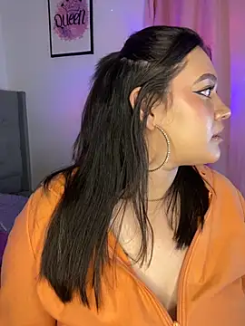 Ari Martin online show from 10/08/25, 04:10