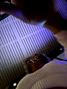 Snapshot of Black_Dolll chatting on 11/04/25, 04:39 Black Dolll online show from 11/04/25, 04:39