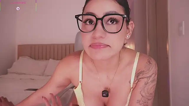 Amber-9 online show from 11/13/25, 01:15