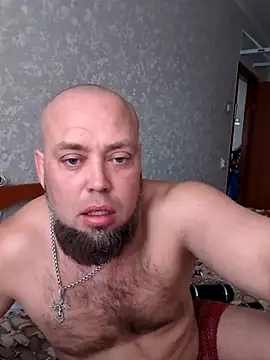 Snapshot of Amid7 chatting on 03/02/25, 12:11 Amid7 online show from 03/02/25, 12:11