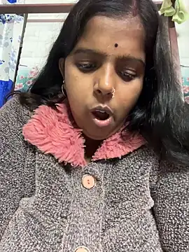 Snapshot of Beauty-queen chatting on 01/16/25, 08:54 Beauty-queen online show from 01/16/25, 08:54