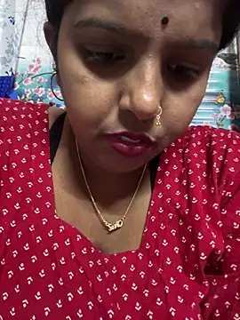 Snapshot of Beauty-queen chatting on 03/22/25, 02:25 Beauty-queen online show from 03/22/25, 02:25