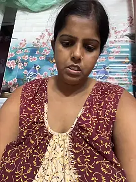 Beauty-queen online show from 10/16/25, 10:27