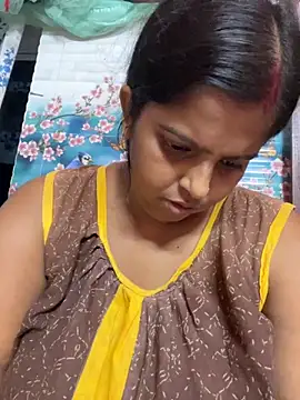 Beauty-queen online show from 10/22/25, 11:21