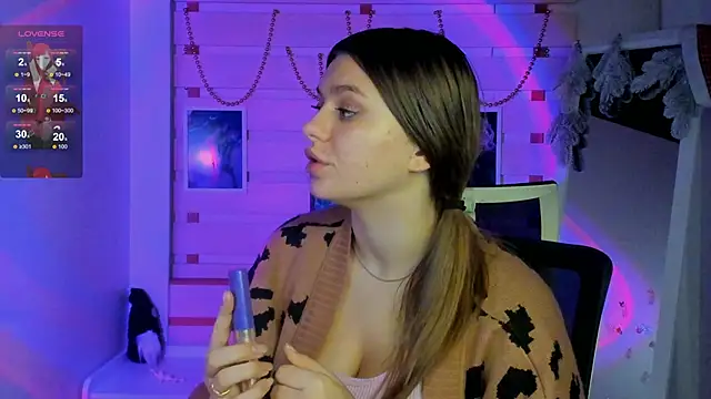 Josephine Kiss online show from 12/11/24, 02:30