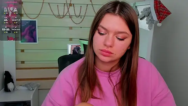 Josephine Kiss online show from 12/15/24, 11:23