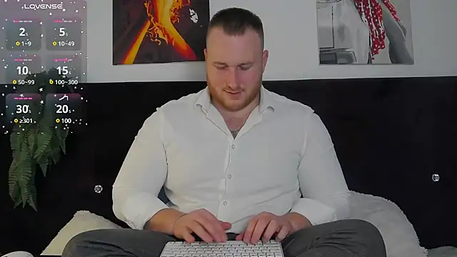 RoddyStill online show from 12/04/24, 01:42