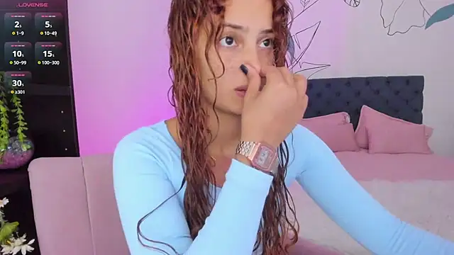 Snapshot of georgina_palacios chatting on 02/24/25, 01:21 georgina palacios online show from 02/24/25, 01:21