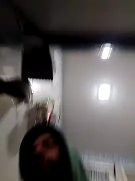 bearguy998 online show from 02/03/25, 07:07