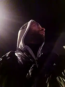 bearguy998 online show from 03/07/25, 01:07