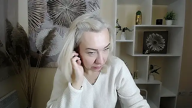 Snapshot of Amor_fati_ chatting on 10/01/25, 09:26 Amor fati online show from 10/01/25, 09:26
