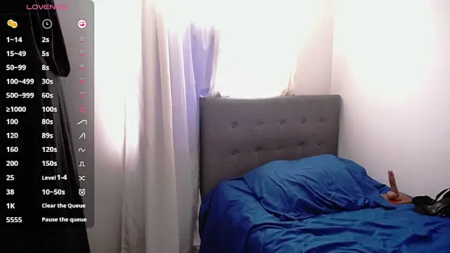 Snapshot of shayla_10 chatting on 03/18/25, 12:58 shayla 10 online show from 03/18/25, 12:58