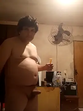 Snapshot of Claudiop2061 chatting on 10/15/25, 08:42 Claudiop2061 online show from 10/15/25, 08:42