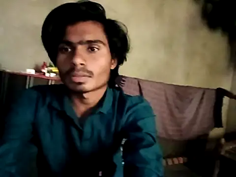 Snapshot of Yasha_14C_Creator chatting on 12/01/25, 04:39 Yasha 14C Creator online show from 12/01/25, 04:39