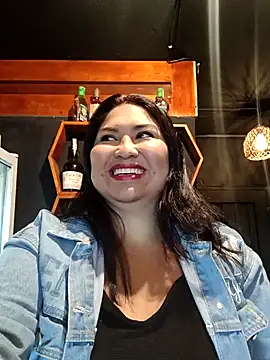 Snapshot of Marcela87 chatting on 01/27/25, 10:16 Marcela87 online show from 01/27/25, 10:16