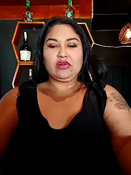 Snapshot of Marcela87 chatting on 02/02/25, 06:20 Marcela87 online show from 02/02/25, 06:20