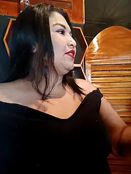 Snapshot of Marcela87 chatting on 03/08/25, 08:57 Marcela87 online show from 03/08/25, 08:57
