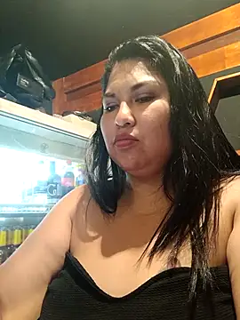 Snapshot of Marcela87 chatting on 03/09/25, 03:01 Marcela87 online show from 03/09/25, 03:01