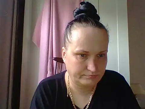  squirty cum lady  online show from 02/21/25, 03:54