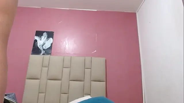 Amelia Debora Antonella online show from 02/05/25, 03:52