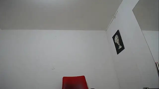 Amelia Debora Antonella online show from 09/12/25, 12:38