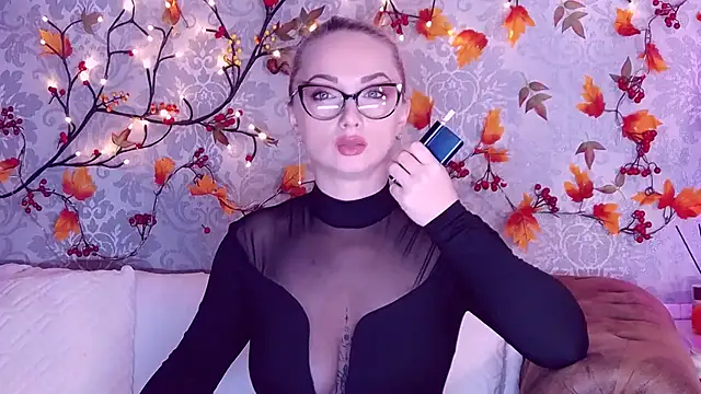 EllianaReese online show from 10/09/25, 02:20