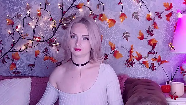 EllianaReese online show from 11/04/25, 02:43