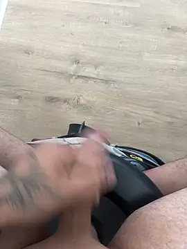 jaimelesexe85 online show from 09/15/25, 10:59