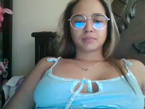 trianabell online show from 12/08/24, 05:55