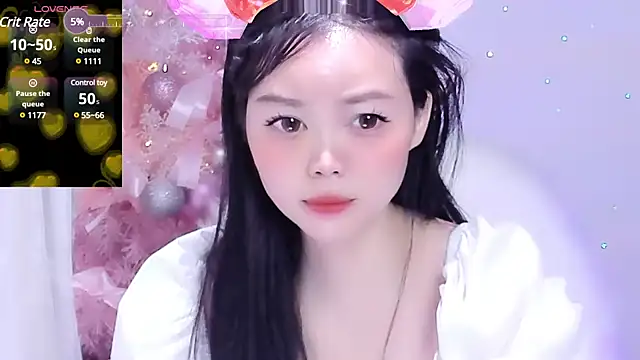 Snapshot of lilies-sweet chatting on 01/25/25, 04:13 lilies-sweet online show from 01/25/25, 04:13