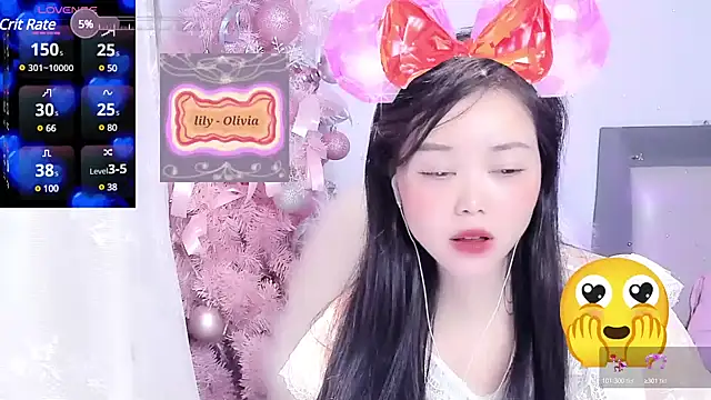 Snapshot of lilies-sweet chatting on 01/26/25, 04:20 lilies-sweet online show from 01/26/25, 04:20