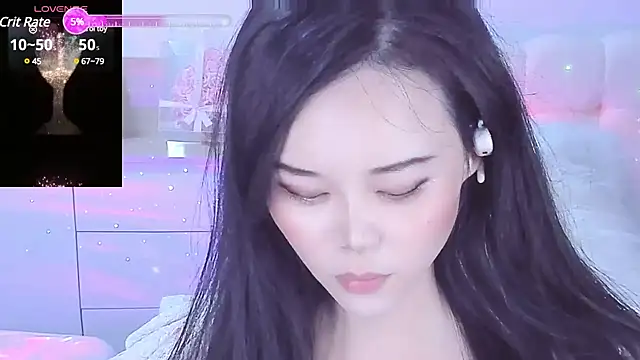 Snapshot of lilies-sweet chatting on 03/10/25, 01:32 lilies-sweet online show from 03/10/25, 01:32