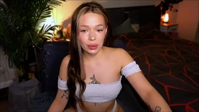 Snapshot of Lily_Yin chatting on 03/15/25, 05:41 Lily Yin online show from 03/15/25, 05:41