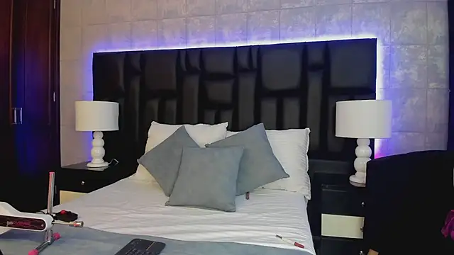 MiaSweeths online show from 01/22/25, 11:45