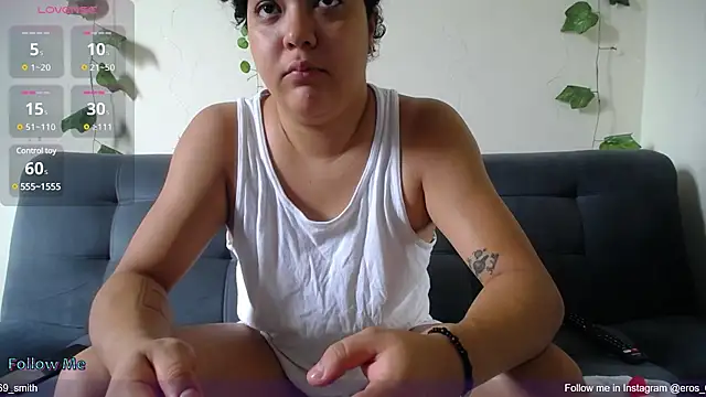 Snapshot of Eros_Smit chatting on 02/17/25, 01:32 Eros Smit online show from 02/17/25, 01:32